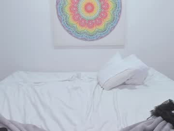 Foto porno Ce sexy este kellytesh pe KUR.ro