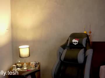 Foto porno Ce sexy este kellytesh pe KUR.ro
