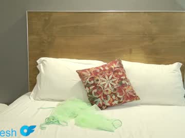 Foto erotica #1683343 pe KUR.ro