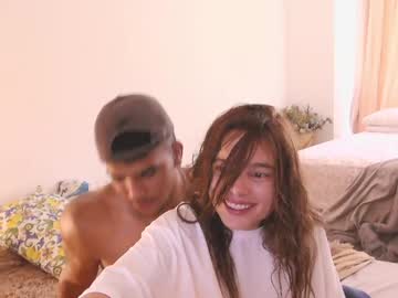 Foto porno Sex online cu kendalltyler pe KUR.ro