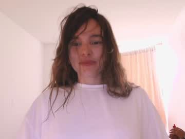 Foto porno Sex online cu kendalltyler pe KUR.ro
