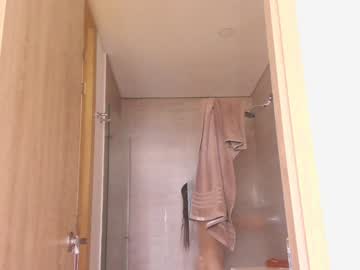 Foto porno Sex online cu kendalltyler pe KUR.ro