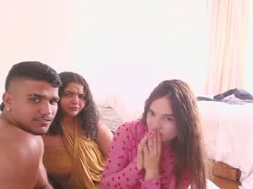 Foto porno Sex online cu kendalltyler pe KUR.ro