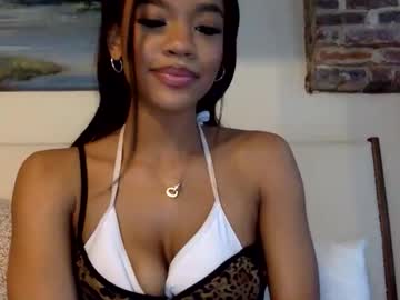 kennedy1024 vrea sex pe Chaturbate