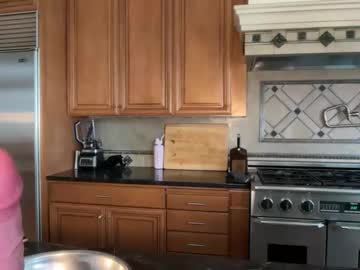 Foto porno kenziesmithh descoperita pe video chat pe KUR.ro