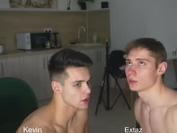 Foto erotica #2387265 pe KUR.ro