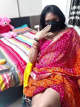 khushikhushi ne arata tot la camera