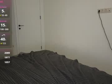 Foto porno Sex online cu ki_mi pe KUR.ro