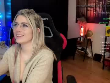 Foto porno Sex online cu kimilee22 pe KUR.ro