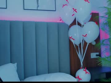 Foto porno Sex online cu kirsten_xxx pe KUR.ro