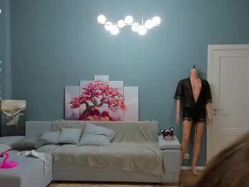 Foto porno Nebunii pe chat marca kissiekat pe KUR.ro