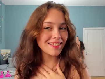 Foto porno Nebunii pe chat marca kissiekat pe KUR.ro