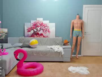 Foto porno Nebunii pe chat marca kissiekat pe KUR.ro
