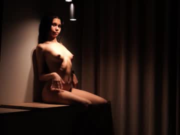 Foto erotica #247719 pe KUR.ro