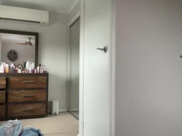 Foto porno Sex online cu kittengirlxo pe KUR.ro