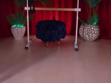 Foto porno Discutii intime cu kittycaitlin pe KUR.ro