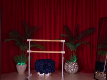 Foto porno Discutii intime cu kittycaitlin pe KUR.ro