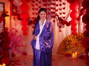 Foto porno Discutii intime cu kittycaitlin pe KUR.ro