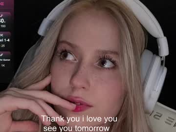 Foto porno kittyloffe vrea sex pe Chaturbate pe KUR.ro