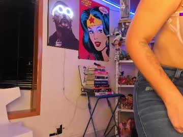 Foto porno kloelamaravilla18 descoperita pe video chat pe KUR.ro