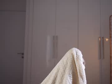 Foto porno Nebunii pe chat marca kriss0leoo pe KUR.ro