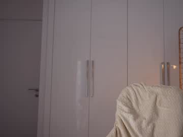 Foto porno Nebunii pe chat marca kriss0leoo pe KUR.ro