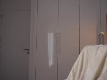 Foto porno Nebunii pe chat marca kriss0leoo pe KUR.ro