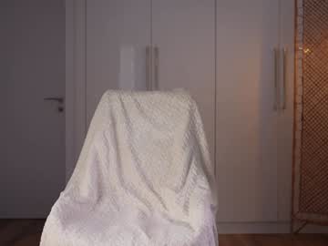 Foto porno Nebunii pe chat marca kriss0leoo pe KUR.ro