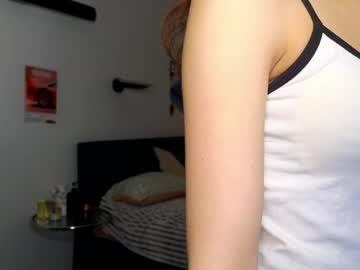 Foto erotica #3123189 pe KUR.ro