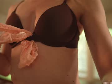 Foto erotica #1576056 pe KUR.ro