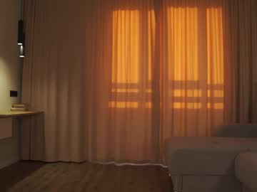 Foto porno Nebunii pe chat marca kusssecka pe KUR.ro