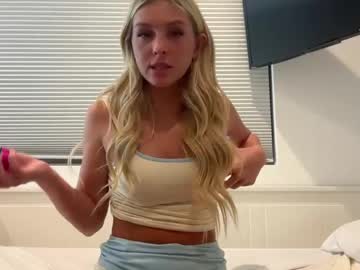Foto porno Nebunii pe chat marca kyliebeck pe KUR.ro
