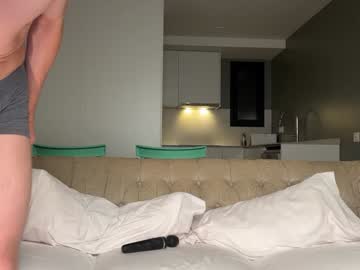 Foto porno Nebunii pe chat marca l_0l pe KUR.ro