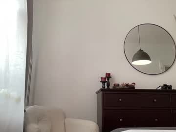 Foto porno Nebunii pe chat marca la_seductrice pe KUR.ro