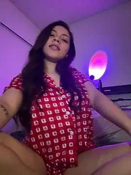 Foto porno Fantezii cu ladylavish pe StripChat pe KUR.ro