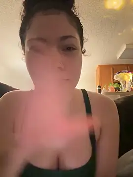 Foto porno Fantezii cu ladylavish pe StripChat pe KUR.ro