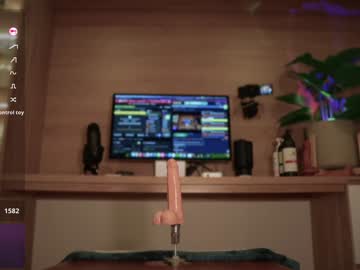 Foto erotica #1401325 pe KUR.ro