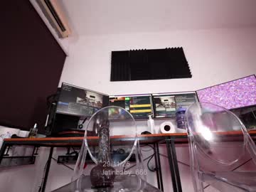 Foto porno latinbaby_666 se dezbraca la web pe Chaturbate pe KUR.ro