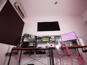 Foto porno latinbaby_666 se dezbraca la web pe Chaturbate pe KUR.ro