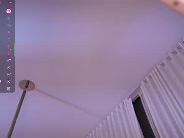 Foto porno lau__1 descoperita pe video chat pe KUR.ro