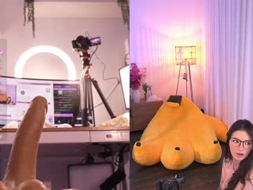 Foto porno lau__1 descoperita pe video chat pe KUR.ro