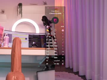 Foto porno lau__1 descoperita pe video chat pe KUR.ro