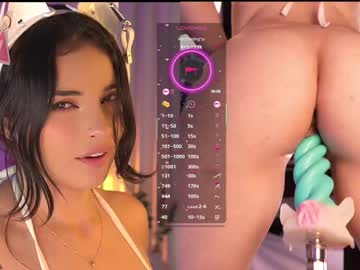 Foto porno lau__1 se dezbraca la web pe Chaturbate pe KUR.ro