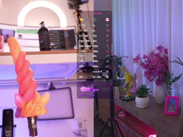 Foto porno lau__1 descoperita pe video chat pe KUR.ro