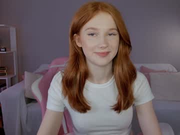 Foto porno leahsthetics se dezbraca la web pe Chaturbate pe KUR.ro