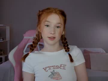Foto porno leahsthetics se dezbraca la web pe Chaturbate pe KUR.ro