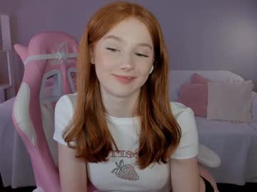 Foto porno leahsthetics se dezbraca la web pe Chaturbate pe KUR.ro