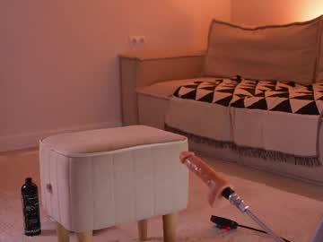 Foto porno Ce sexy este lil_eva pe KUR.ro