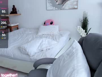 Foto porno Sex online cu lili_and_niki pe KUR.ro
