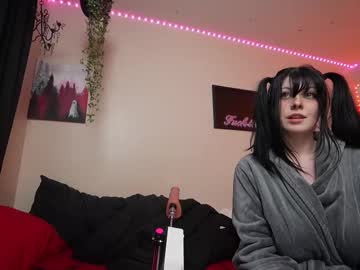 Foto porno Sex online cu lilypixel pe KUR.ro